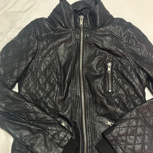 3/$75 Garage Rebel Leather Jacket Large - Picture 2 of 5